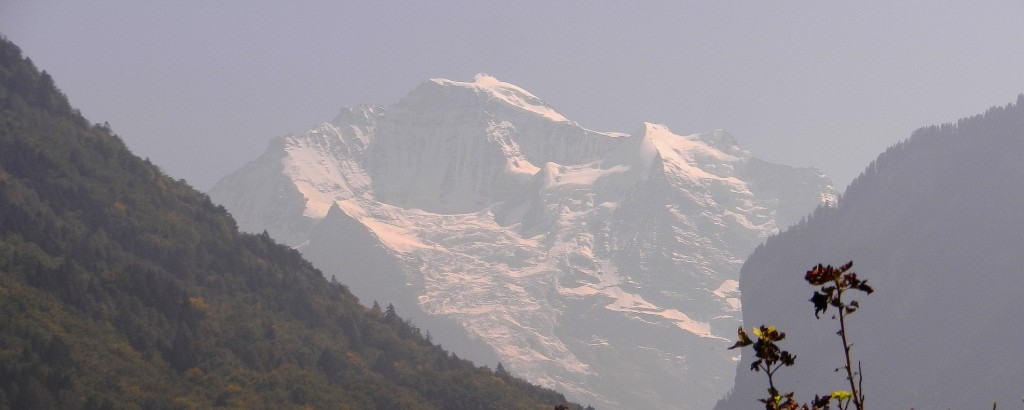 Jungfrau von Interlaken aus