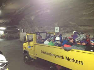 unterirdischer Transport auf dem LKW