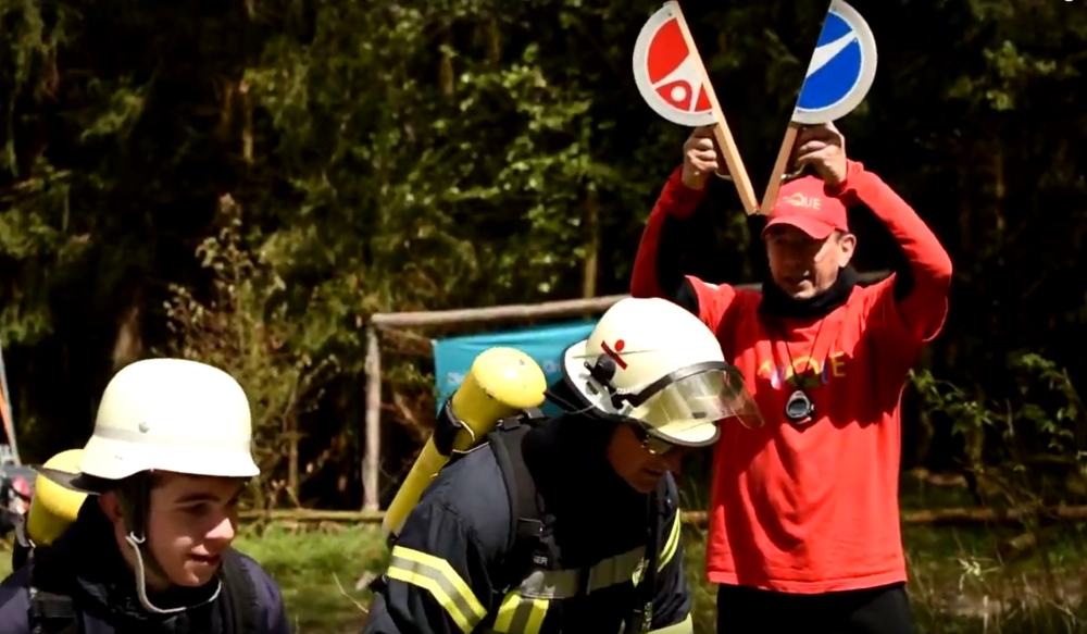 Start mit Feuerwehrleuten am Feldberg (MockUp)